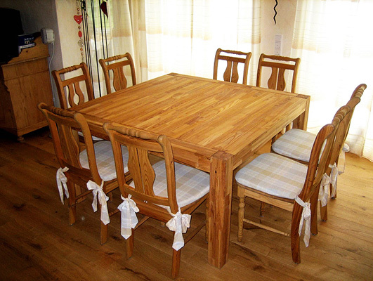 Essisch Massivholz